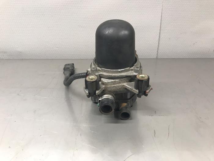 Begagnade Avgaspump Peugeot 206 (2A/C/H/J/S) 1.4 XR,XS,XT,Gentry Pris € 60,00 Marginaltabell erbjuds av Autosloperij Alexander