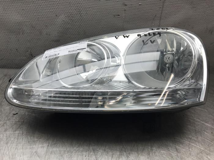 Używane Reflektor lewy Volkswagen Golf V (1K1) 1.6 FSI 16V Cena na żądanie oferowane przez Autosloperij Alexander