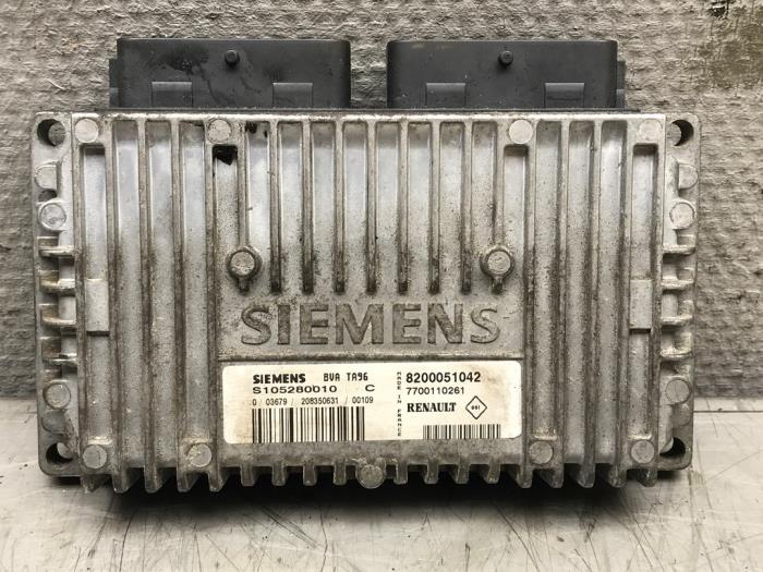 Used Automatic gearbox computer Renault Clio II (BB/CB) 1.4 Price on request offered by Autosloperij Alexander