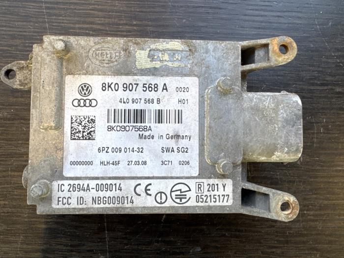 Używane Czujnik Side Assist Audi A4 Avant (B8) 2.0 TDI 16V Cena € 220,00 Procedura marży oferowane przez Autosloperij Alexander
