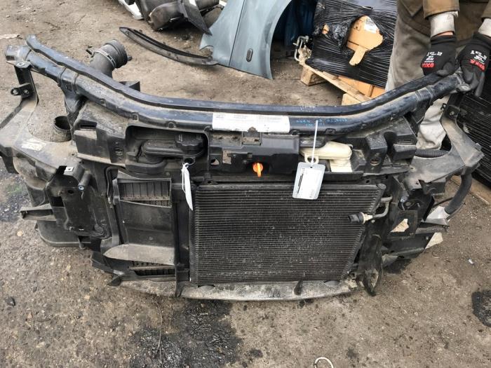 Begagnade Front Audi A2 (8Z0) 1.4 TDI Euro 4 Pris på förfrågan erbjuds av Autosloperij Alexander