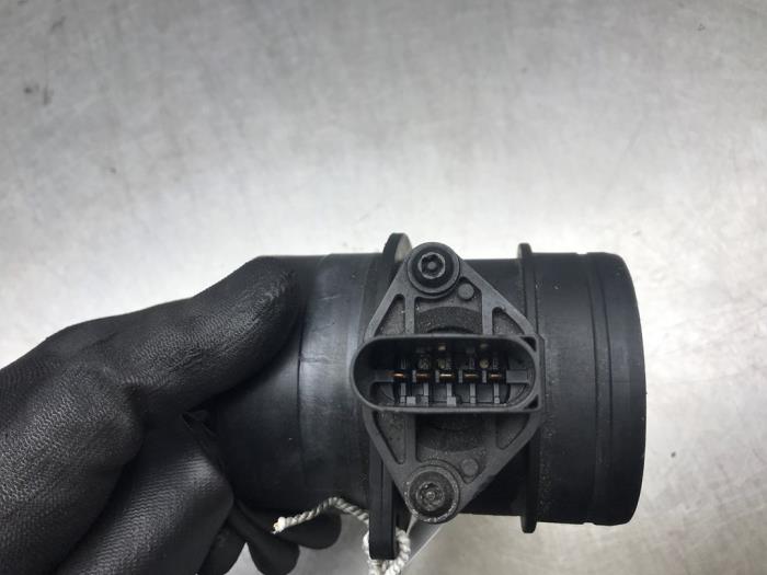 Gebrauchte Luftmassenmesser Volkswagen Multivan T5 (7E/7HC/7HF/7HM) 2.5 TDi Preis auf Anfrage angeboten von Autosloperij Alexander