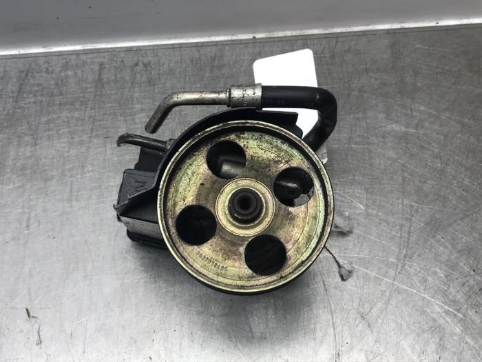 Gebrauchte Ölpumpe Peugeot 206 (2A/C/H/J/S) 1.4 XR,XS,XT,Gentry Preis auf Anfrage angeboten von Autosloperij Alexander