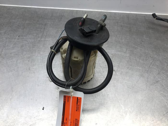 Usagé Pompe essence Volkswagen Golf III (1H1) 1.4 CL Prix sur demande proposé par Autosloperij Alexander
