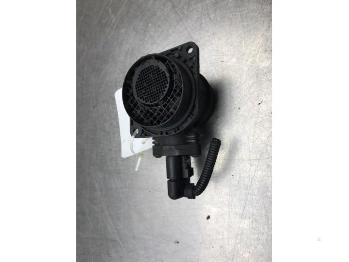 Begagnade Aerometer Volkswagen Caddy III (2KA,2KH,2CA,2CH) 2.0 SDI Pris på förfrågan erbjuds av Autosloperij Alexander