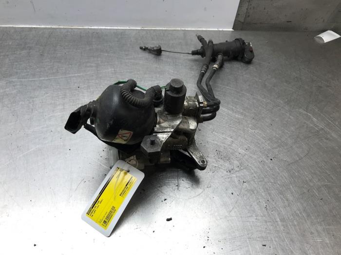 Begagnade Hydraulpump Volkswagen Lupo (6X1) 1.2 TDI 3L Pris € 500,00 Marginaltabell erbjuds av Autosloperij Alexander