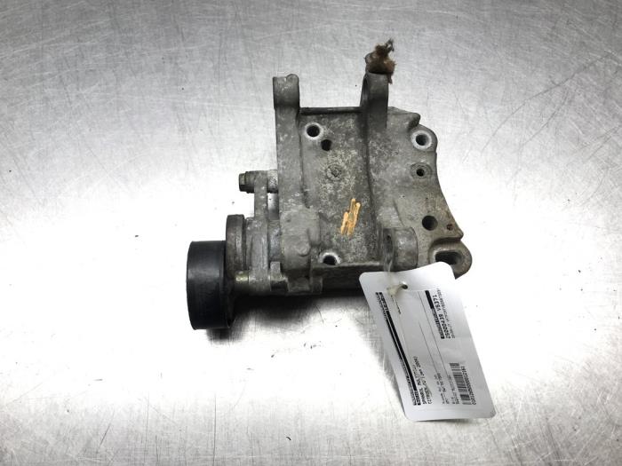 Usados Rodillo tensor correa múltiple Citroen C3 (FC/FL/FT) 1.4 Precio € 3,63 IVA incluido ofrecido por Autosloperij Alexander