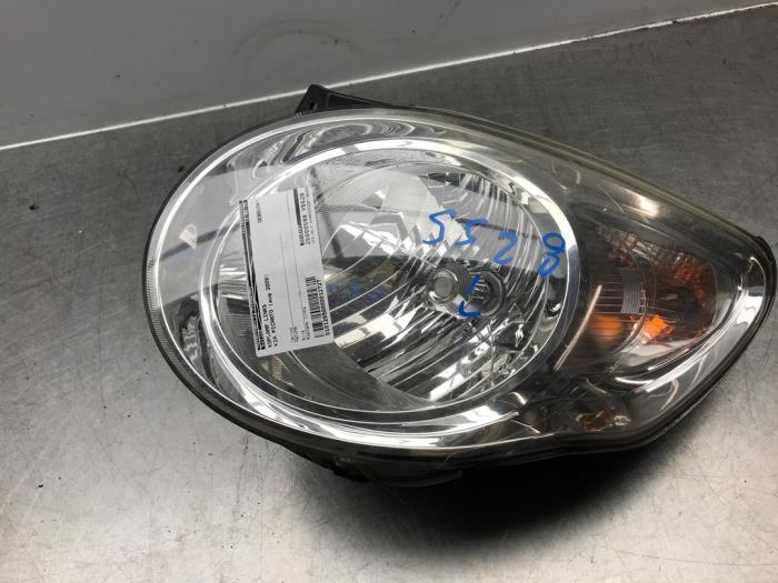 Używane Reflektor lewy Kia Picanto (BA) 1.1 12V Cena na żądanie oferowane przez Autosloperij Alexander