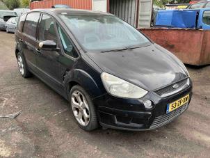 Motor van een Ford S-Max (GBW) 2.3 16V 2008