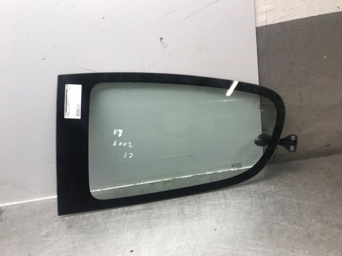 Usados Ventanilla triangular izquierda detrás Citroen C1 1.0 12V Precio de solicitud ofrecido por Autosloperij Alexander