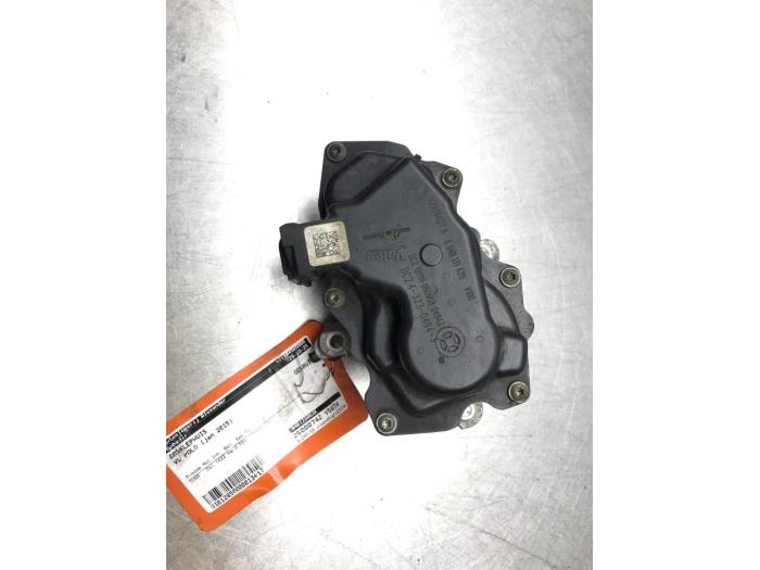 Usagé Boîtier accélérateur Volkswagen Polo V (6R) 1.4 TDI DPF BlueMotion technology Prix € 30,00 Règlement à la marge proposé par Autosloperij Alexander
