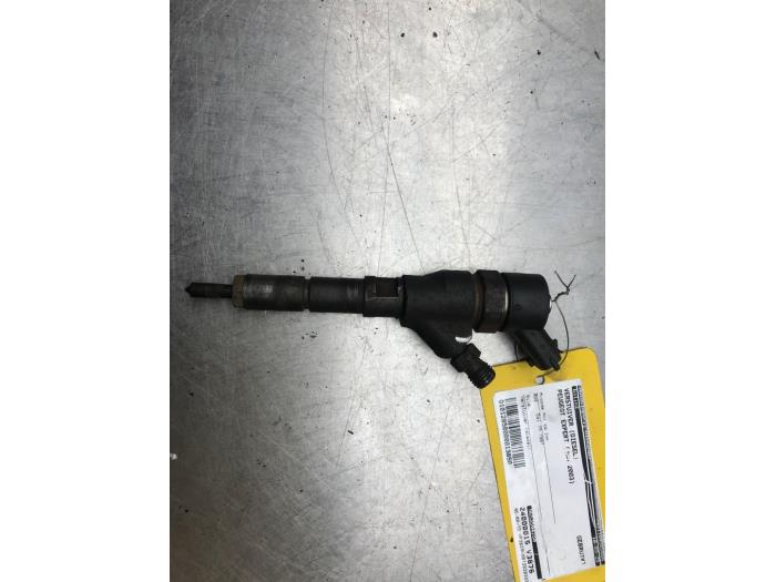 Usagé Injecteurs Peugeot Expert (222/224) 2.0 HDi 90 Prix € 70,00 Règlement à la marge proposé par Autosloperij Alexander