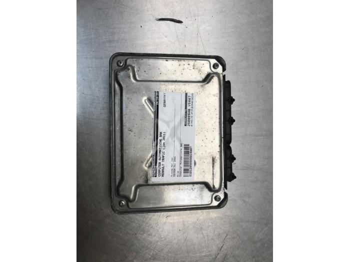 Used Automatic gearbox computer Renault Trafic New (FL) 2.5 dCi 16V 145 Price on request offered by Autosloperij Alexander