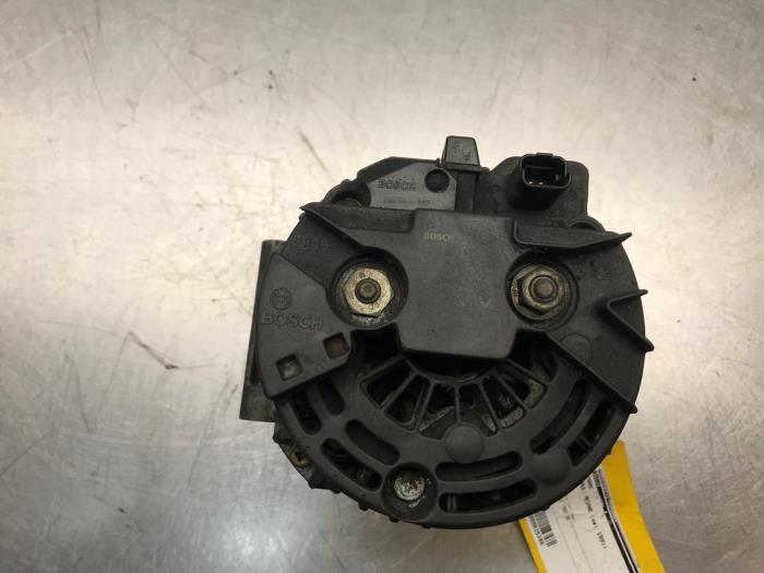 Gebrauchte Dynamo Renault Megane (EA) 1.4 16V Preis € 40,00 Margenregelung angeboten von Autosloperij Alexander
