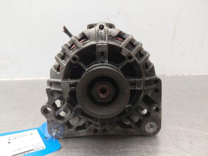Begagnade Dynamo Volkswagen Fox (5Z) 1.2 Pris € 49,00 Marginaltabell erbjuds av Autosloperij Alexander