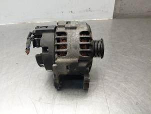 Dynamo van een Volkswagen Fox (5Z) 1.2 2006