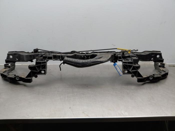 Begagnade Front Ford Focus 3 1.0 Ti-VCT EcoBoost 12V 100 Pris på förfrågan erbjuds av Autosloperij Alexander