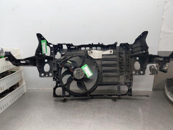 Używane Wentylator Mini Mini (R56) 1.6 16V Cooper Cena na żądanie oferowane przez Autosloperij Alexander