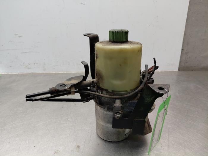 Usagé Pompe de direction Skoda Fabia II (5J) 1.2i Prix sur demande proposé par Autosloperij Alexander