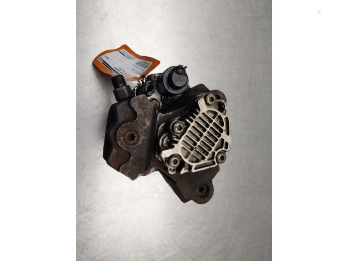 Gebrauchte Kraftstoffpumpe Mechanisch Volvo V70 (SW) 2.4 20V 170 Preis auf Anfrage angeboten von Autosloperij Alexander