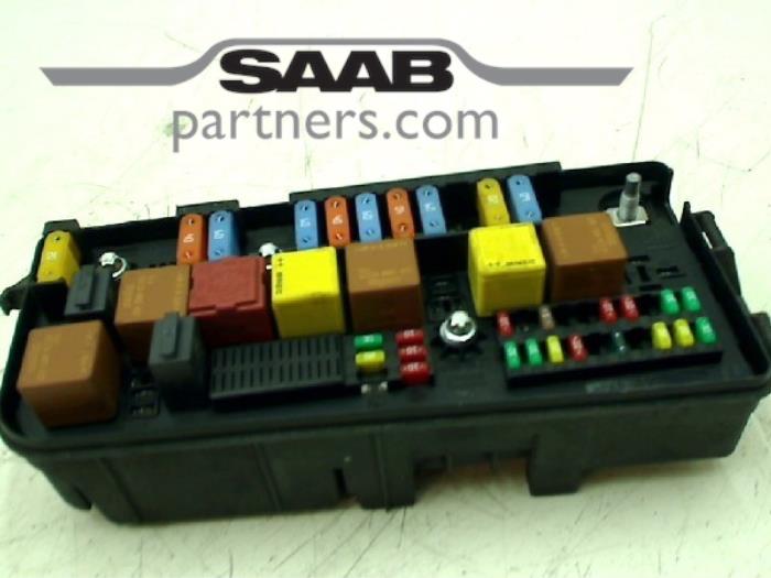 Saab-93-Engine-Fuse-Box---Complete-Wiring-Schemas