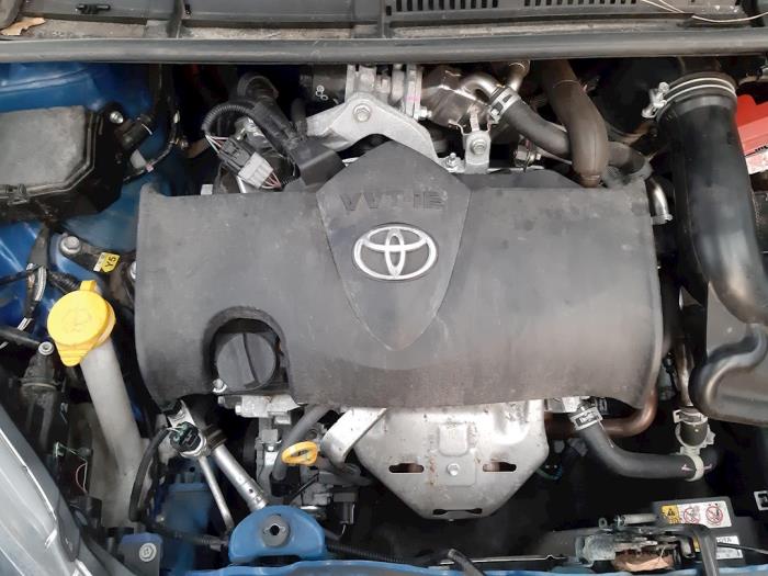 Silnik Toyota Yaris Iii 1.5 16V Dual Vvt-Ie - 2Nr7024563 2Nrfke 2Nrfke