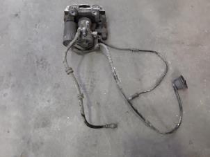 Used Rear brake calliperholder, right Mini Clubman (F54) 1.5 Cooper 12V Price € 66,55 Inclusive VAT offered by Autohandel Didier