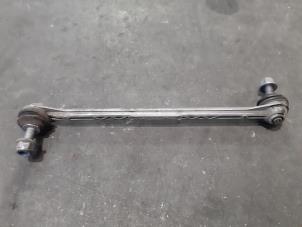 Used Anti-roll bar guide Renault Megane IV (RFBB) 1.5 Energy dCi 110 Price € 18,15 Inclusive VAT offered by Autohandel Didier