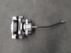 Used Rear brake calliperholder, left BMW 1 serie (F20) 116i 1.5 12V Price on request offered by Autohandel Didier