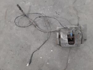 Used Front brake calliperholder, right Mercedes A (W176) 1.6 A-180 16V Price € 66,55 Inclusive VAT offered by Autohandel Didier