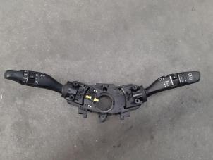 Used Steering column stalk Hyundai i30 (PDEB5/PDEBB/PDEBD/PDEBE) 1.0 T-GDI 12V Price € 127,05 Inclusive VAT offered by Autohandel Didier