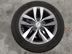 Used Set of wheels + tyres Hyundai i30 (PDEB5/PDEBB/PDEBD/PDEBE) 1.0 T-GDI 12V Price € 508,20 Inclusive VAT offered by Autohandel Didier