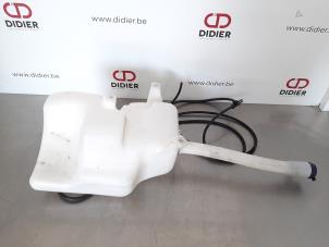 Used Front windscreen washer reservoir Fiat Doblo Cargo (263) 1.4 16V Price € 36,30 Inclusive VAT offered by Autohandel Didier