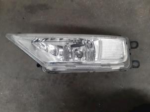 Used Fog light, front right Volkswagen Tiguan (AD1) Price € 36,30 Inclusive VAT offered by Autohandel Didier