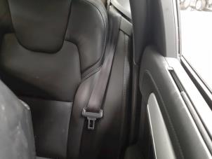 Usados Cinturón de seguridad izquierda detrás Volvo S90 II 2.0 D5 16V AWD Precio € 127,05 IVA incluido ofrecido por Autohandel Didier