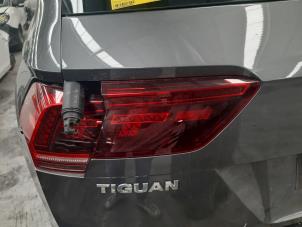 Used Taillight, left Volkswagen Tiguan (AD1) Price € 127,05 Inclusive VAT offered by Autohandel Didier