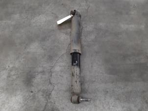 Used Rear shock absorber, left Nissan Qashqai (J11) 1.5 dCi DPF Price € 42,35 Inclusive VAT offered by Autohandel Didier