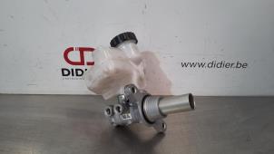 Used Master cylinder BMW 5 serie Touring (G31) 523d 2.0 TwinPower Turbo 16V Price € 127,05 Inclusive VAT offered by Autohandel Didier