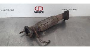 Used Exhaust front section Kia Cee'd Sportswagon (JDC5) 1.6 CRDi 16V VGT Price € 66,55 Inclusive VAT offered by Autohandel Didier