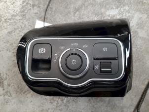 Used Light switch Mercedes A (177.0) 1.5 A-180d Price € 36,30 Inclusive VAT offered by Autohandel Didier