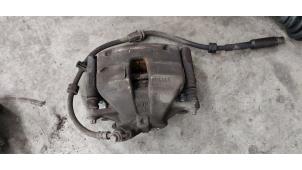 Used Front brake calliperholder, left Peugeot 308 SW (L4/L9/LC/LJ/LR) 1.6 HDi 115 Price on request offered by Autohandel Didier