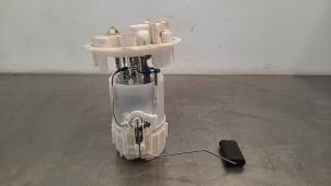 Used Electric fuel pump Peugeot 208 I (CA/CC/CK/CL) 1.2 Vti 12V PureTech 82 Price on request offered by Autohandel Didier