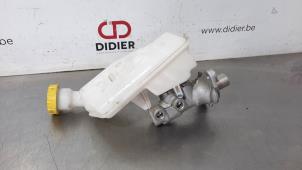 Usagé Cylindre de frein principal Citroen C3 Picasso (SH) 1.2 12V PureTech 110 Prix sur demande proposé par Autohandel Didier