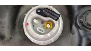 Usados Bomba eléctrica de combustible Citroen Jumper (U9) 2.2 HDi 130 Precio € 127,05 IVA incluido ofrecido por Autohandel Didier
