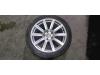 Wheel + tyre from a Audi Q7 (4LB), 2005 / 2015 3.0 TDI V6 24V, SUV, Diesel, 2.967cc, 150kW (204pk), 4x4, CJGC; CJMA, 2010-05 / 2015-08, 4LB 2014