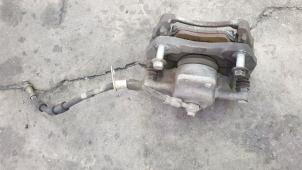 Used Front brake calliperholder, right Ford B-Max (JK8) 1.0 EcoBoost 12V 100 Price € 66,55 Inclusive VAT offered by Autohandel Didier