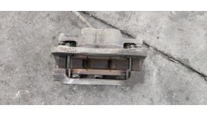 Used Front brake calliperholder, right Ford Ranger 3.2 TDCi 20V 4x4 Price € 127,05 Inclusive VAT offered by Autohandel Didier