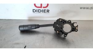 Used Steering column stalk Mercedes Vito (639.7) 2.2 110 CDI 16V Euro 5 Price € 66,55 Inclusive VAT offered by Autohandel Didier