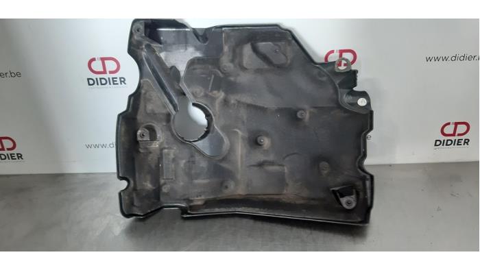 Engine protection panel from a Mercedes-Benz Vito (639.7) 2.2 110 CDI 16V Euro 5 2012