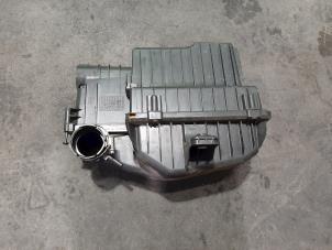 Used Air box Peugeot 208 I (CA/CC/CK/CL) 1.0 Vti 12V PureTech Price € 36,30 Inclusive VAT offered by Autohandel Didier